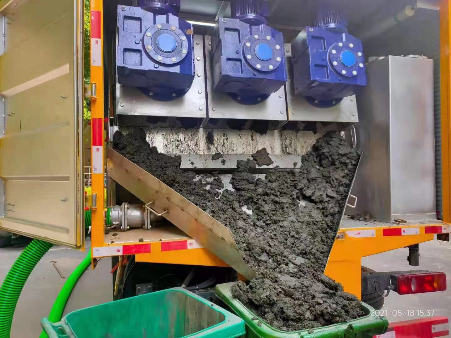 乐业化粪池清掏城市维护站-泥浆净化干湿分离处理